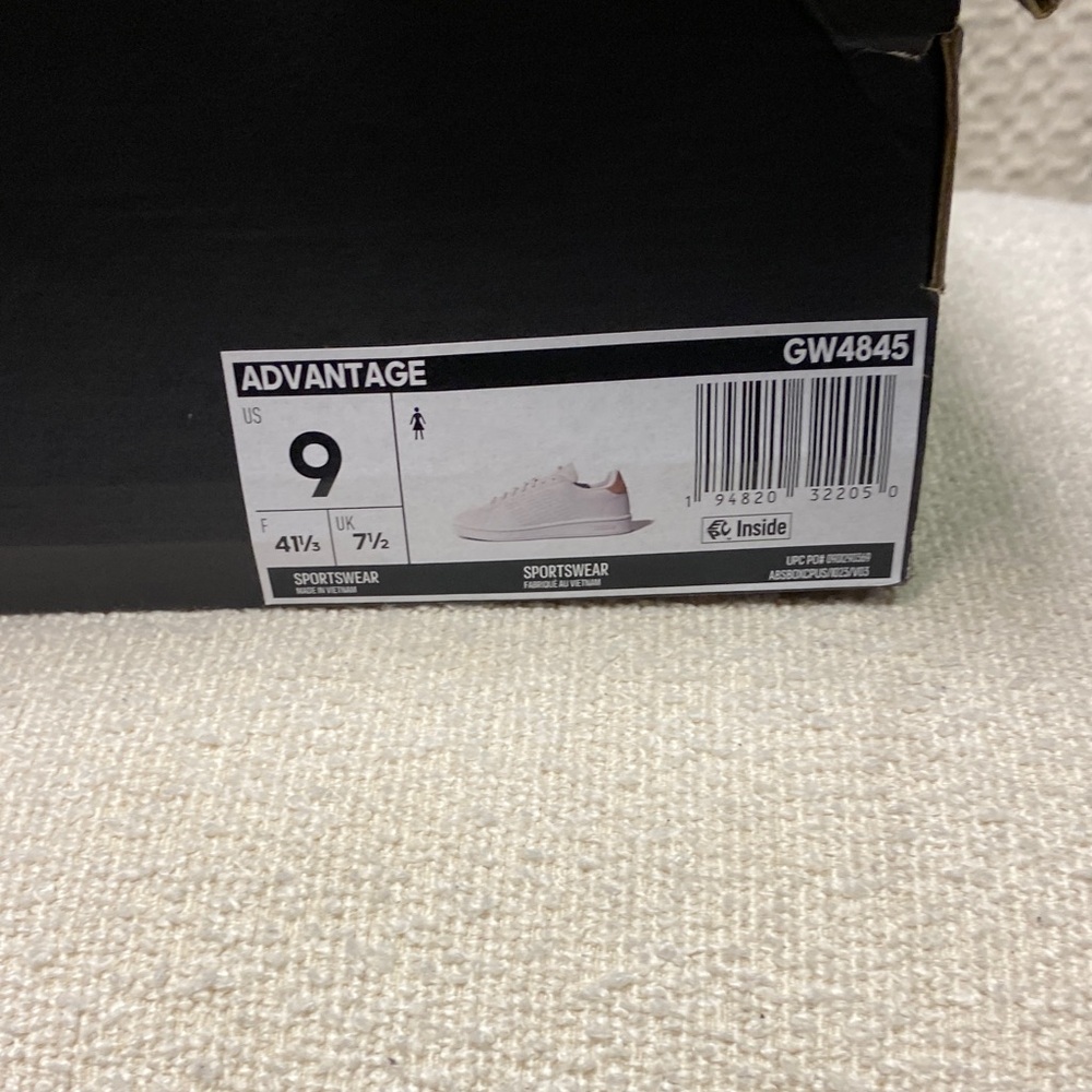 adidas White Low-Top Sneaker with Gold Heel - Picture 3 of 3